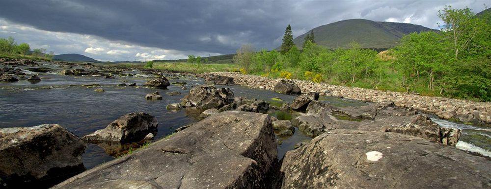 Bridge Of Orchy Hotel Esterno foto
